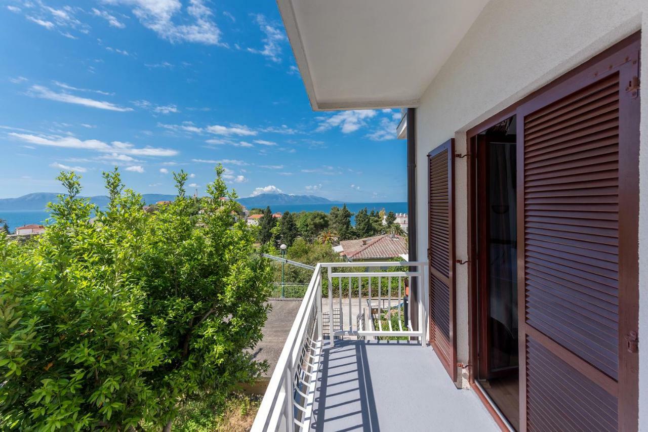 Apartmani Zara & Maris Gradac  Kültér fotó